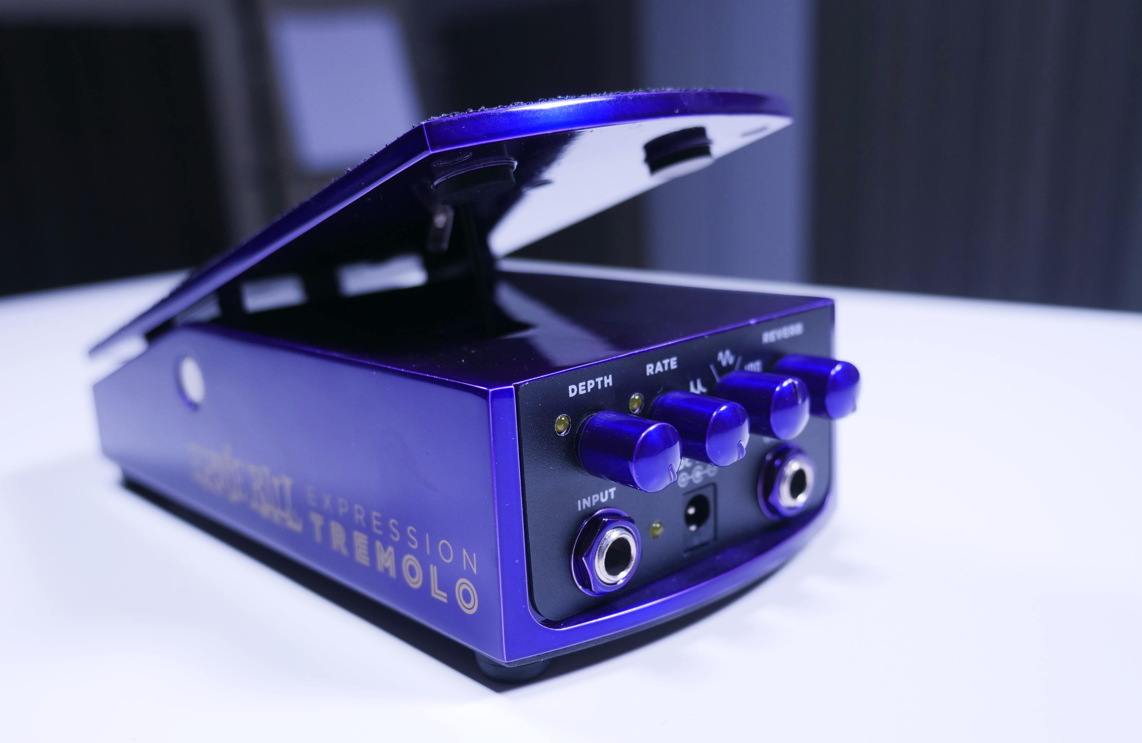 ERNIE BALL Expression Tremolo トレモロ Expression Tremolo Pedal | Ernie Ball